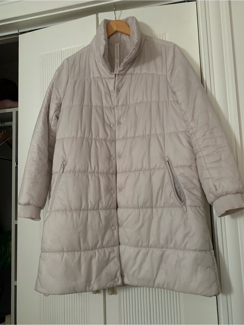 Lululemen Women's Light Pink Quilted Puffer long Coat